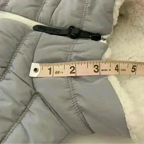 Calvin Klein Performance Ice Blue Sherpa Puffer Vest Women's Size Small - Picture 9 of 10